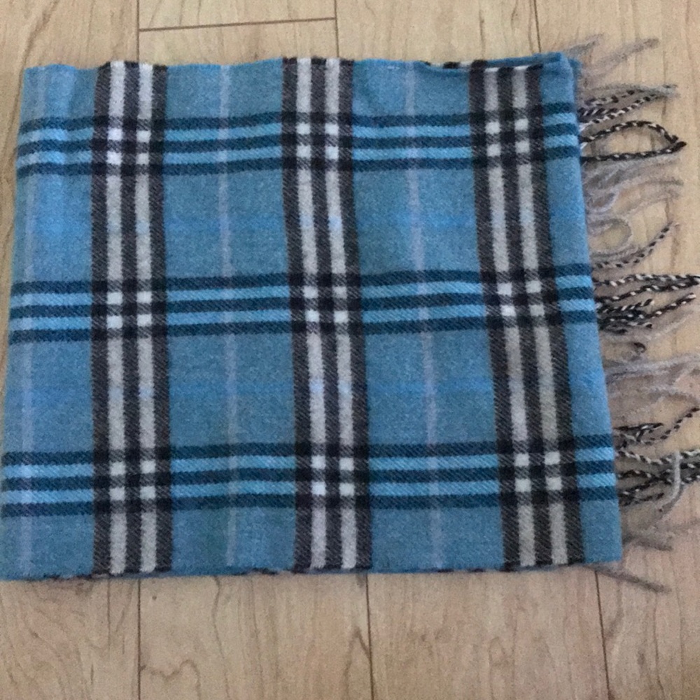 Authentic BURBERRY SCARF